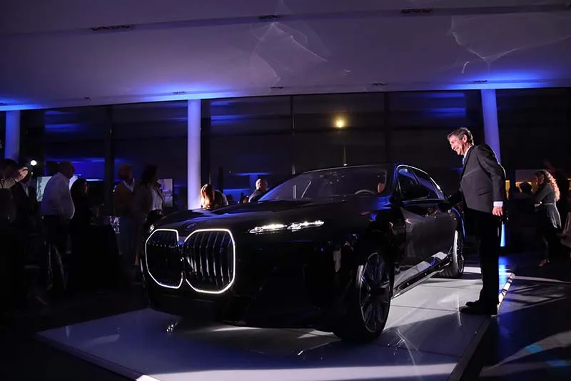 Apresentação BMW i7