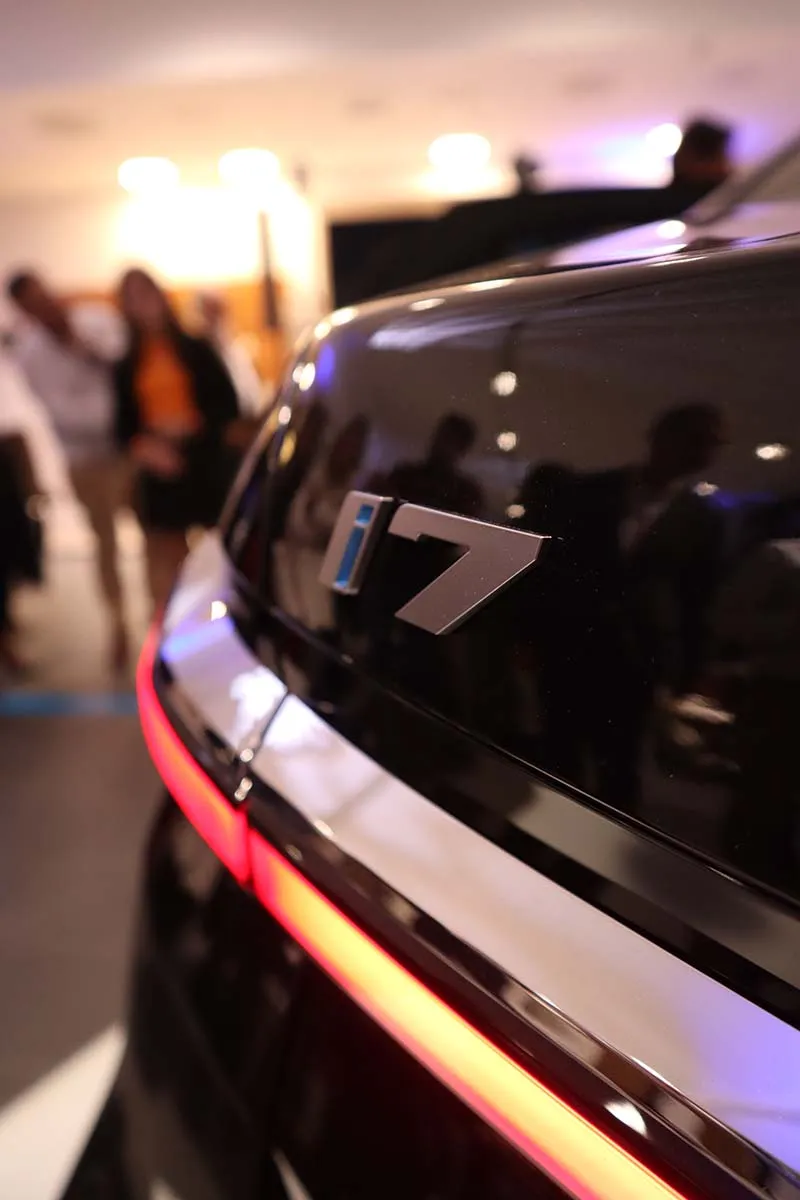 Apresentação BMW i7