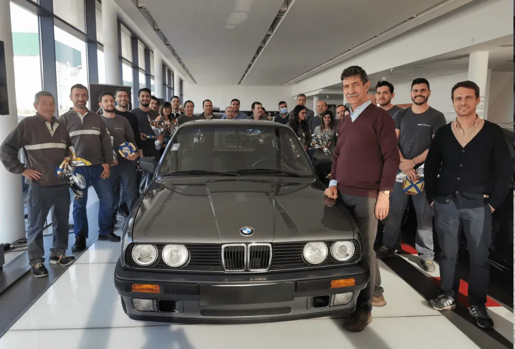 E30