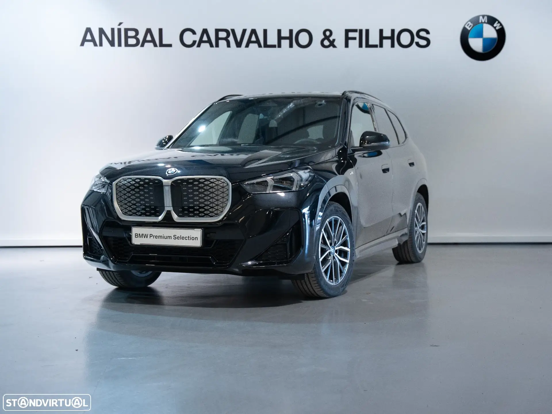BMW iX1 eDrive20 Pack Desportivo M